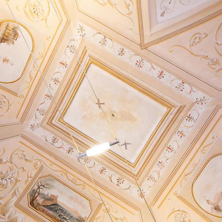 Raffaello - M&M Holiday House Perugia Buitenkant foto