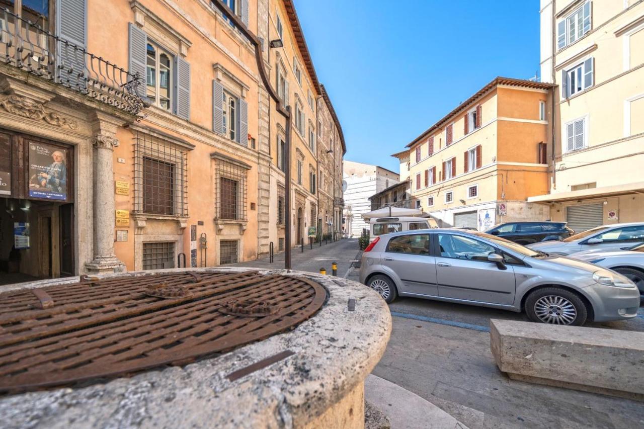 Raffaello - M&M Holiday House Perugia Buitenkant foto