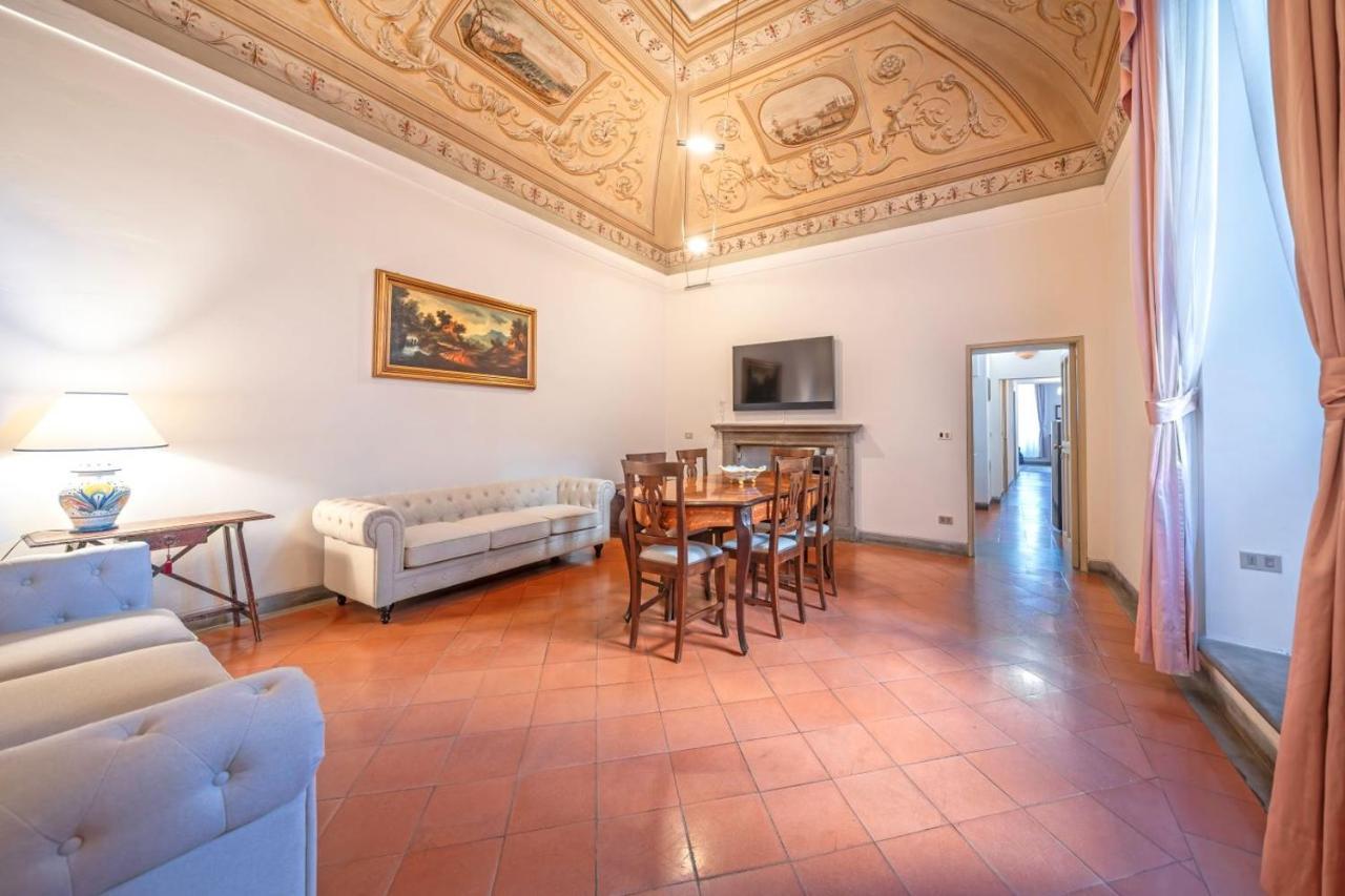 Raffaello - M&M Holiday House Perugia Buitenkant foto