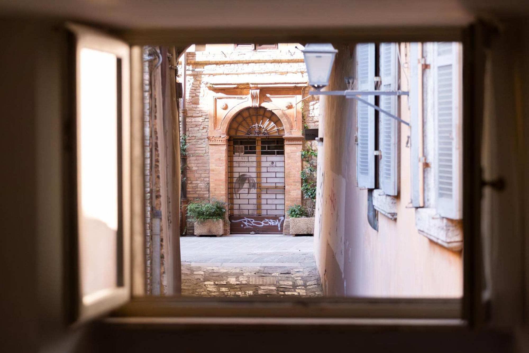Raffaello - M&M Holiday House Perugia Buitenkant foto