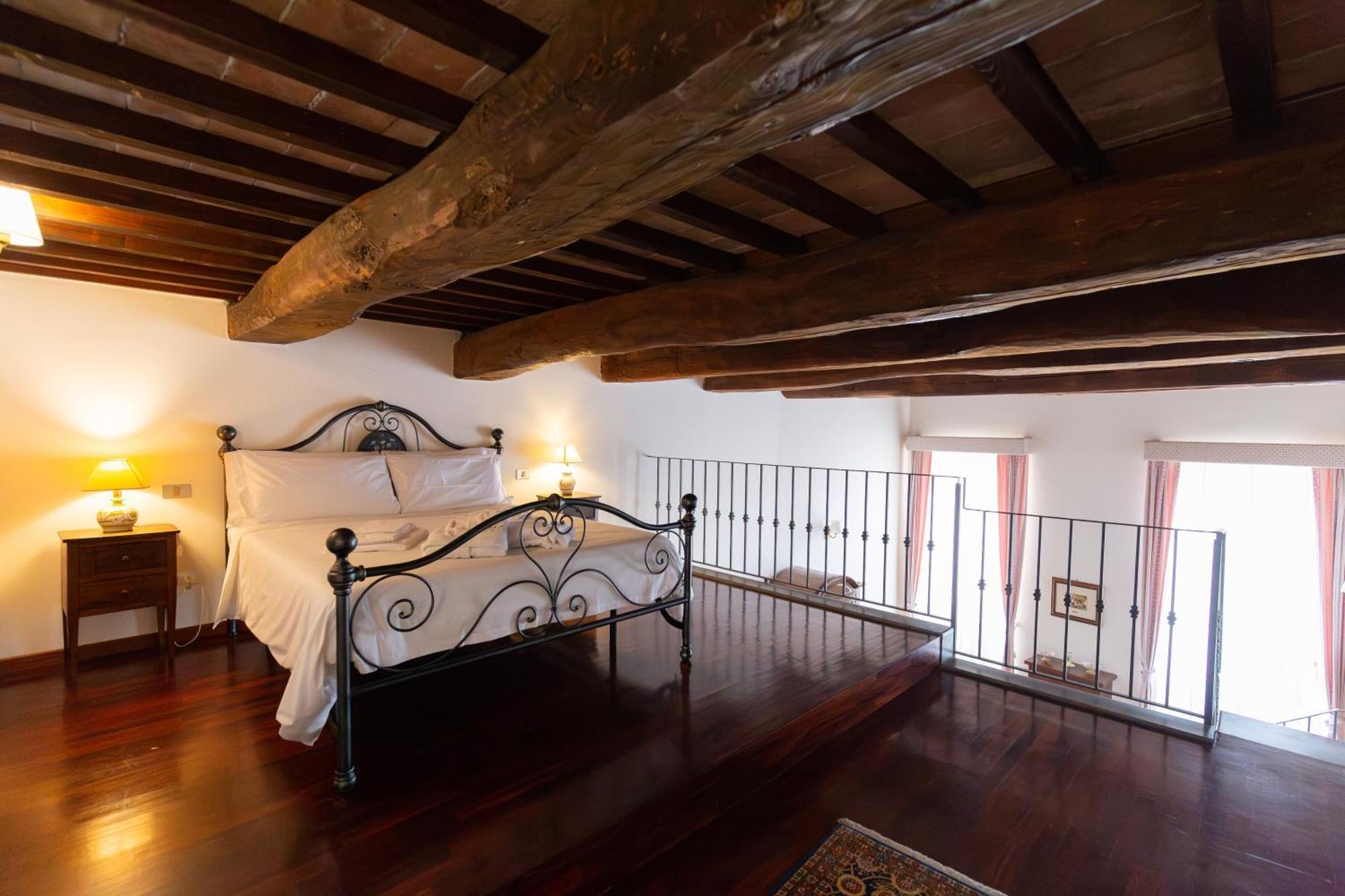 Raffaello - M&M Holiday House Perugia Buitenkant foto